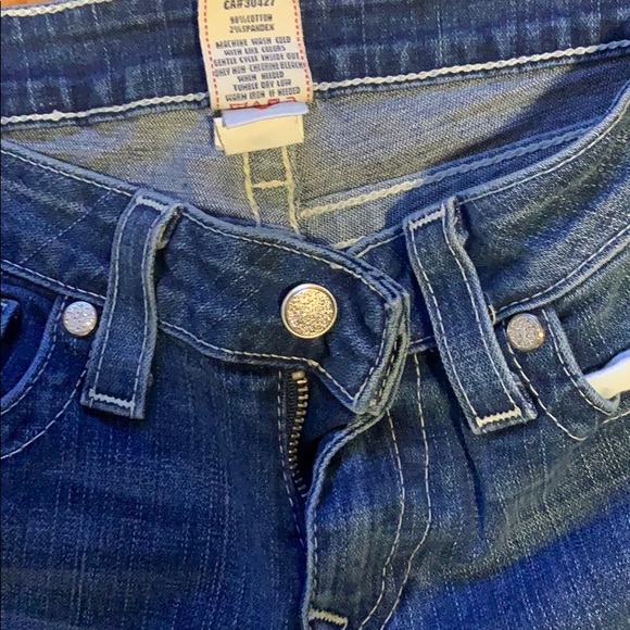 Never worn was too small - Picture 3 of 5